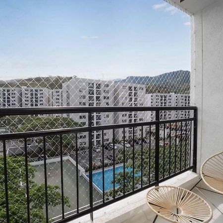 Apartament Apto En Ciudad Guabinas - Via Cali -Yumbo Con Piscina Y Aires Zewnętrze zdjęcie